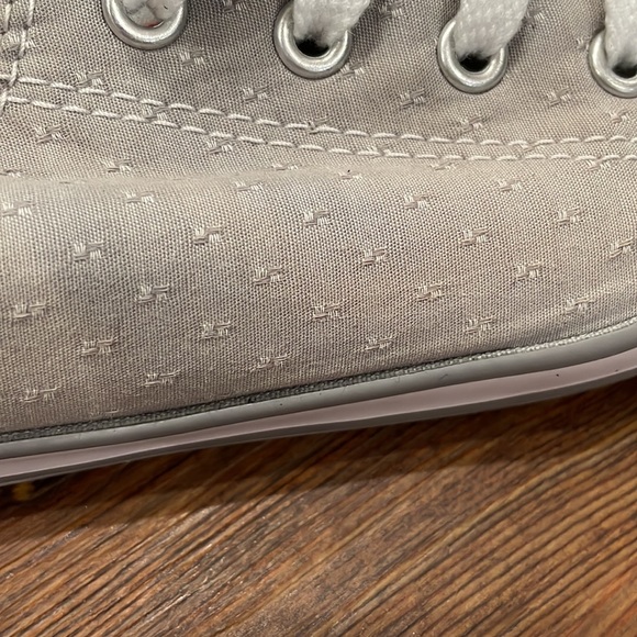Converse sneakers.  Light gray in color. - Picture 2 of 5